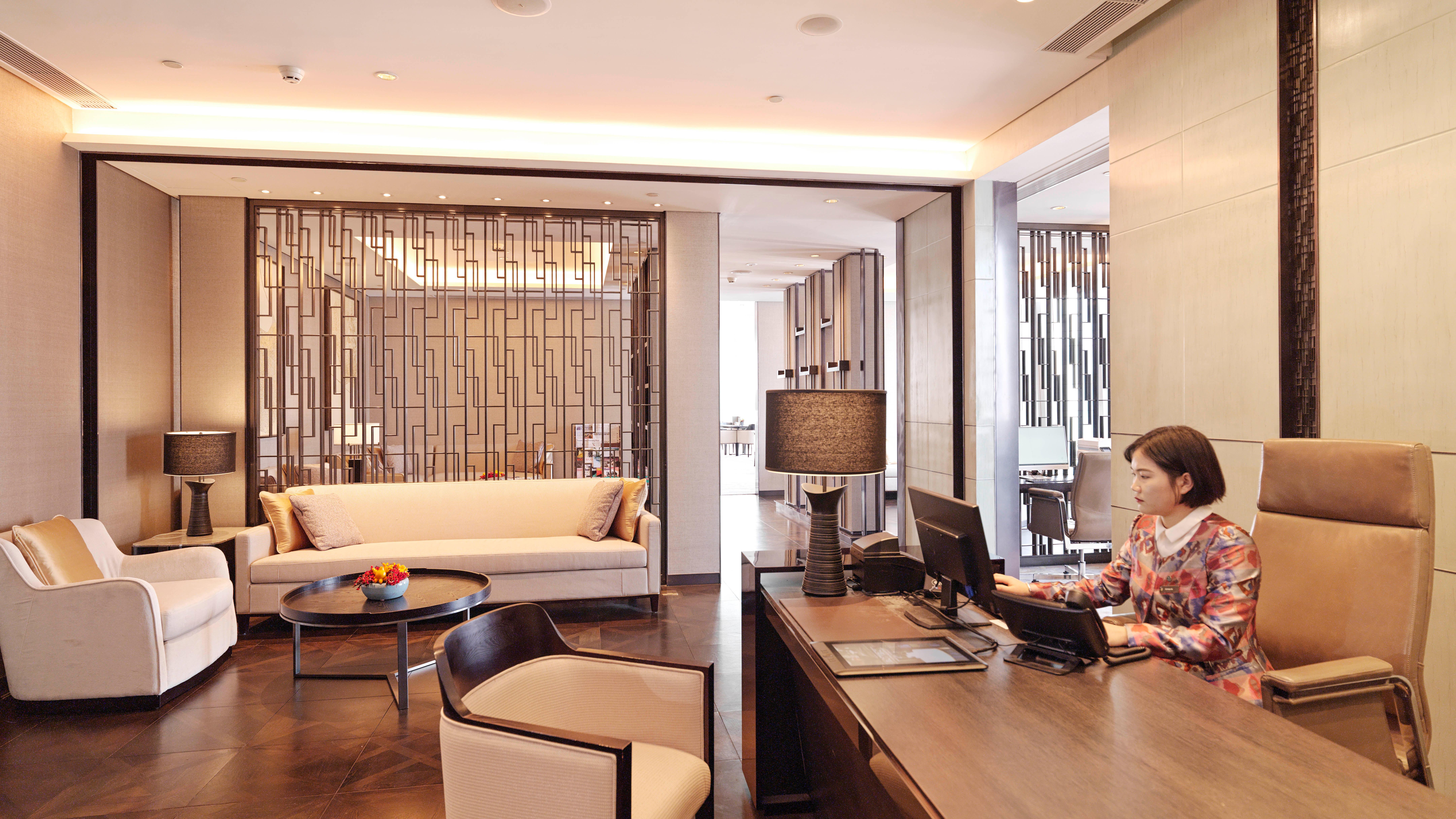 Intercontinental Guangzhou Exhibition Center By Ihg - Free Shuttle Between Hotel And Exhibition Center During Canton Fair & Exhibitor Registration Counter Luaran gambar